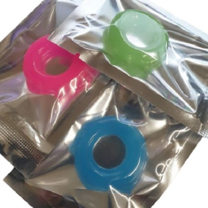 Anéis Pénis Spencer and Fleetwood Glow In The Dark Love Rings