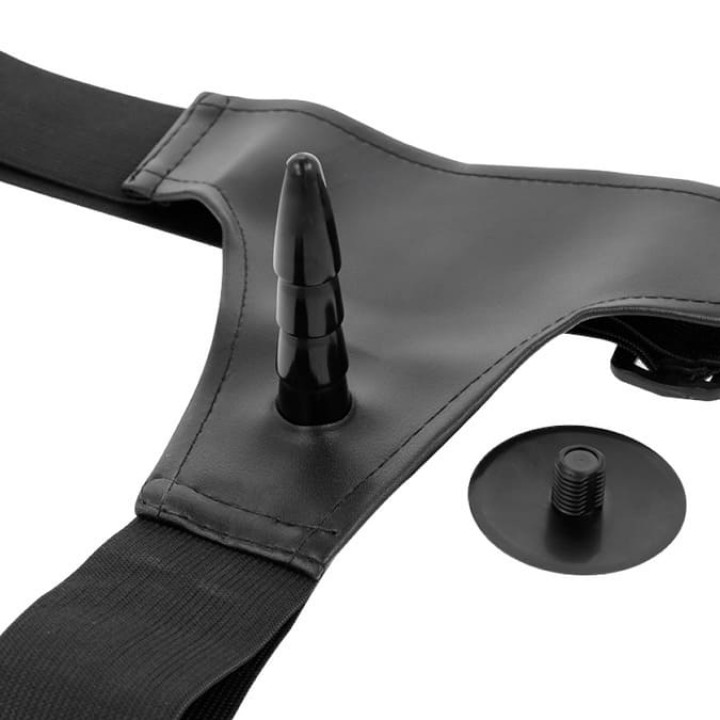 Strap On Com Vibração Harness Attraction Walter 15.5 cm