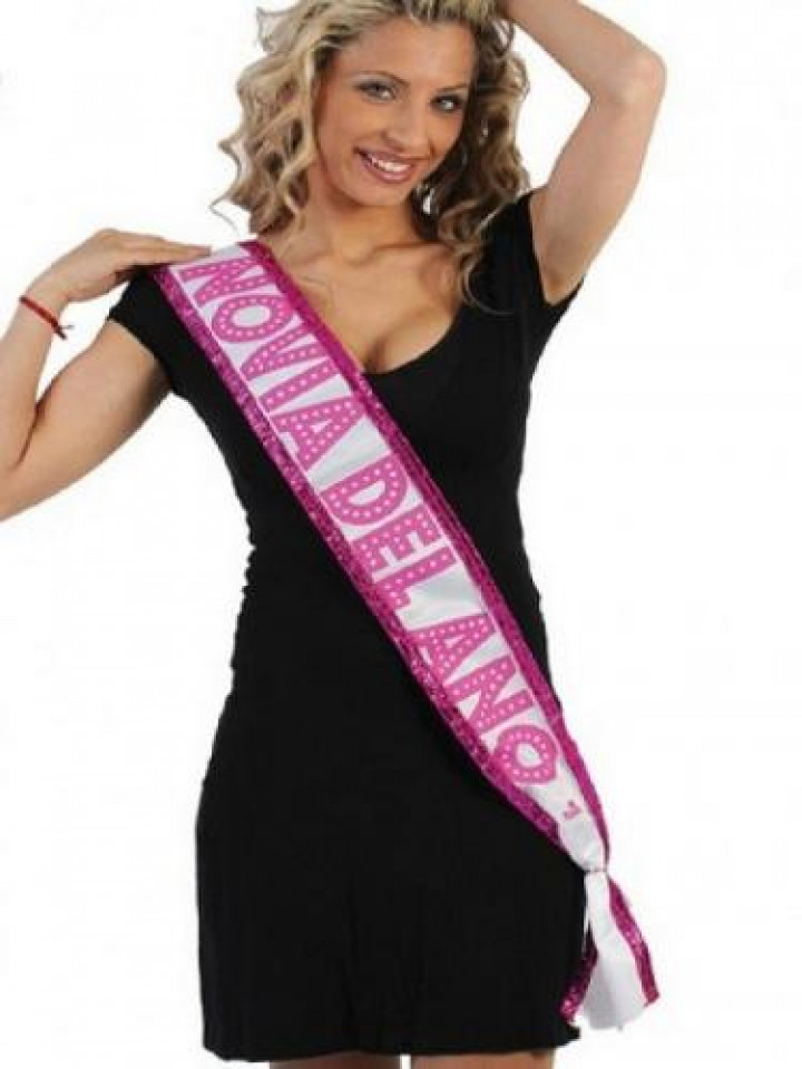 Faixa Noiva Do Ano em Português